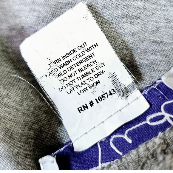 🦃 Ludi Womens Grey Stretchy Dolman Sleeve Top Blouse Beaded V Neck Large - Picture 8 of 8